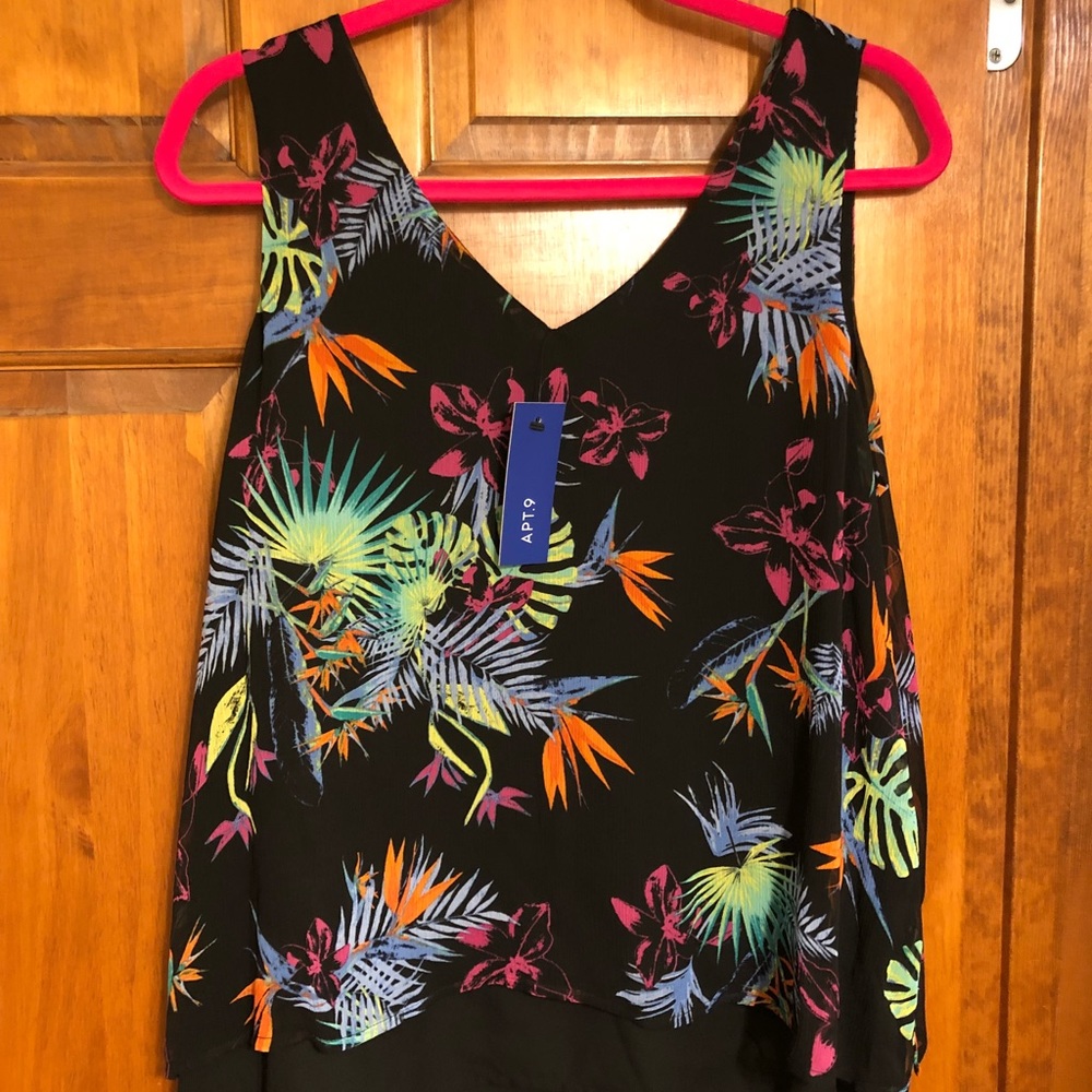 22 inch Colorful top